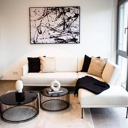 Luxurioeses Neubau-apartment Mit E-lade Parkplatz *
